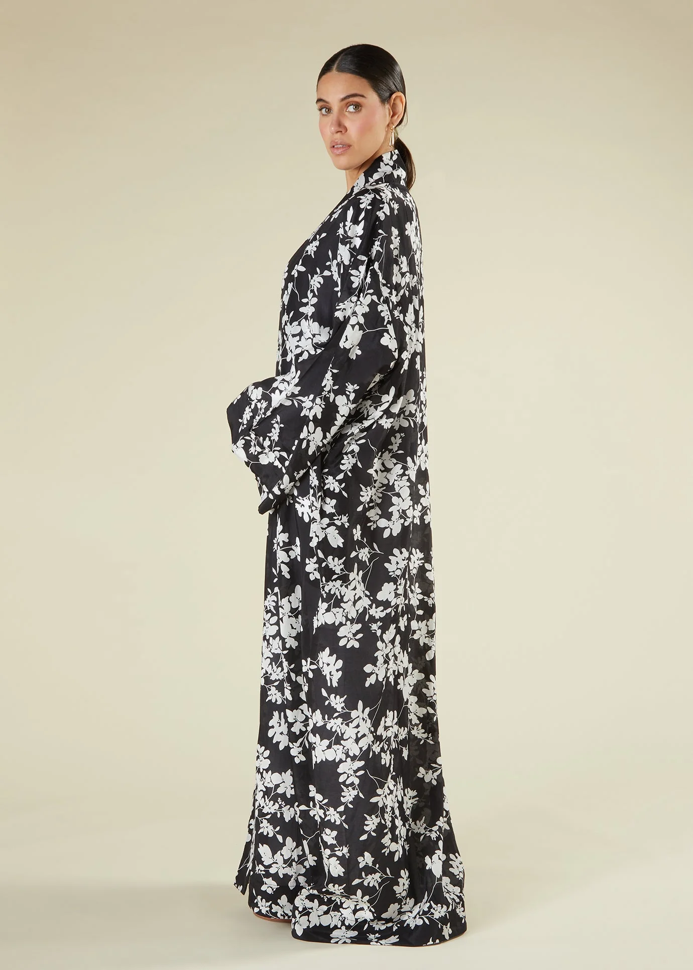 Calla Lilly Kimono - Image 3