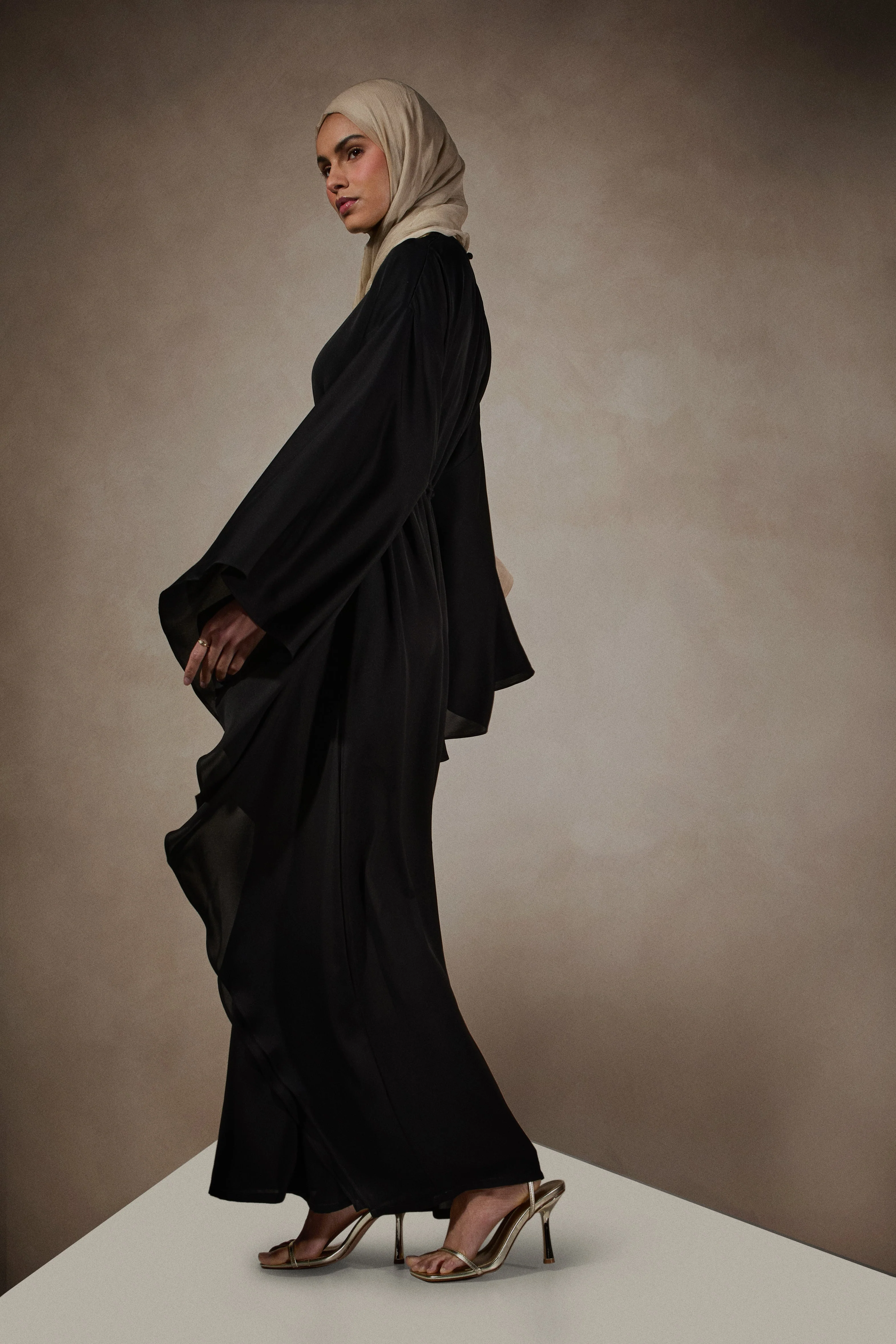 Cascade Kaftan Black - Image 2