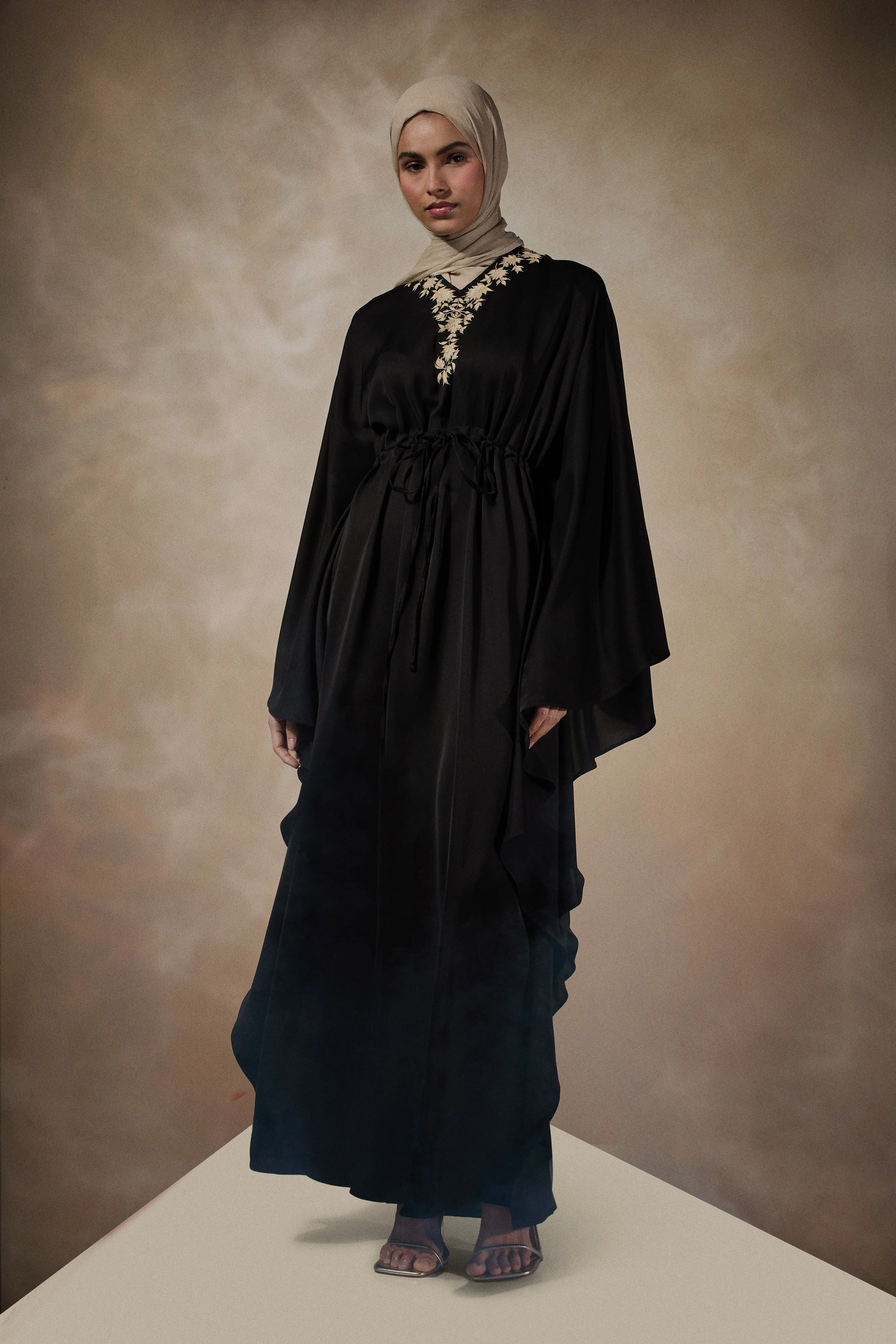 Cascade Kaftan Black - Image 4