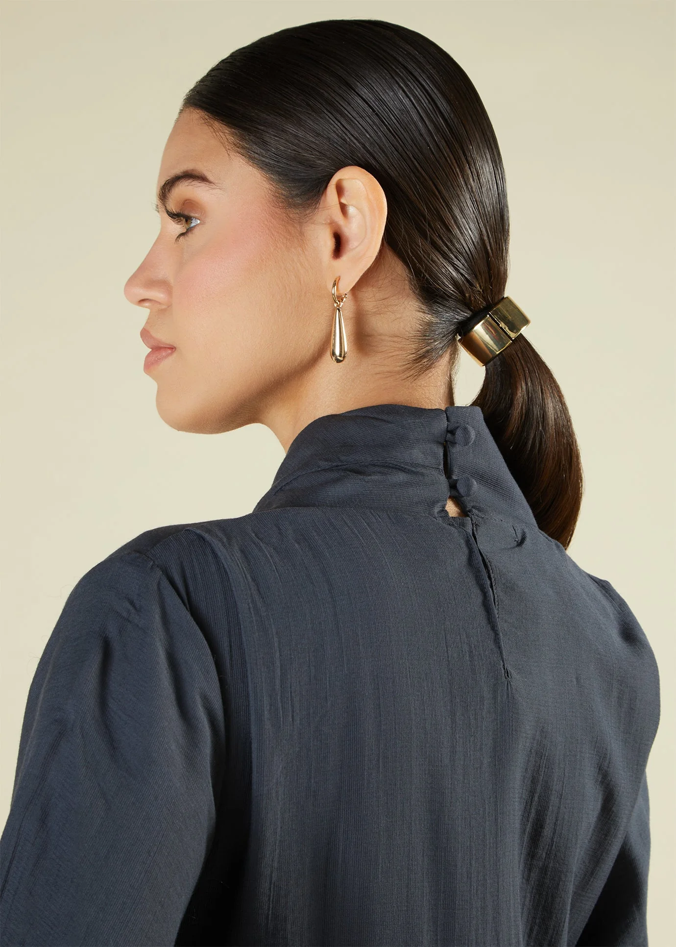 Cobalt Blue Wrap Abaya - Image 8