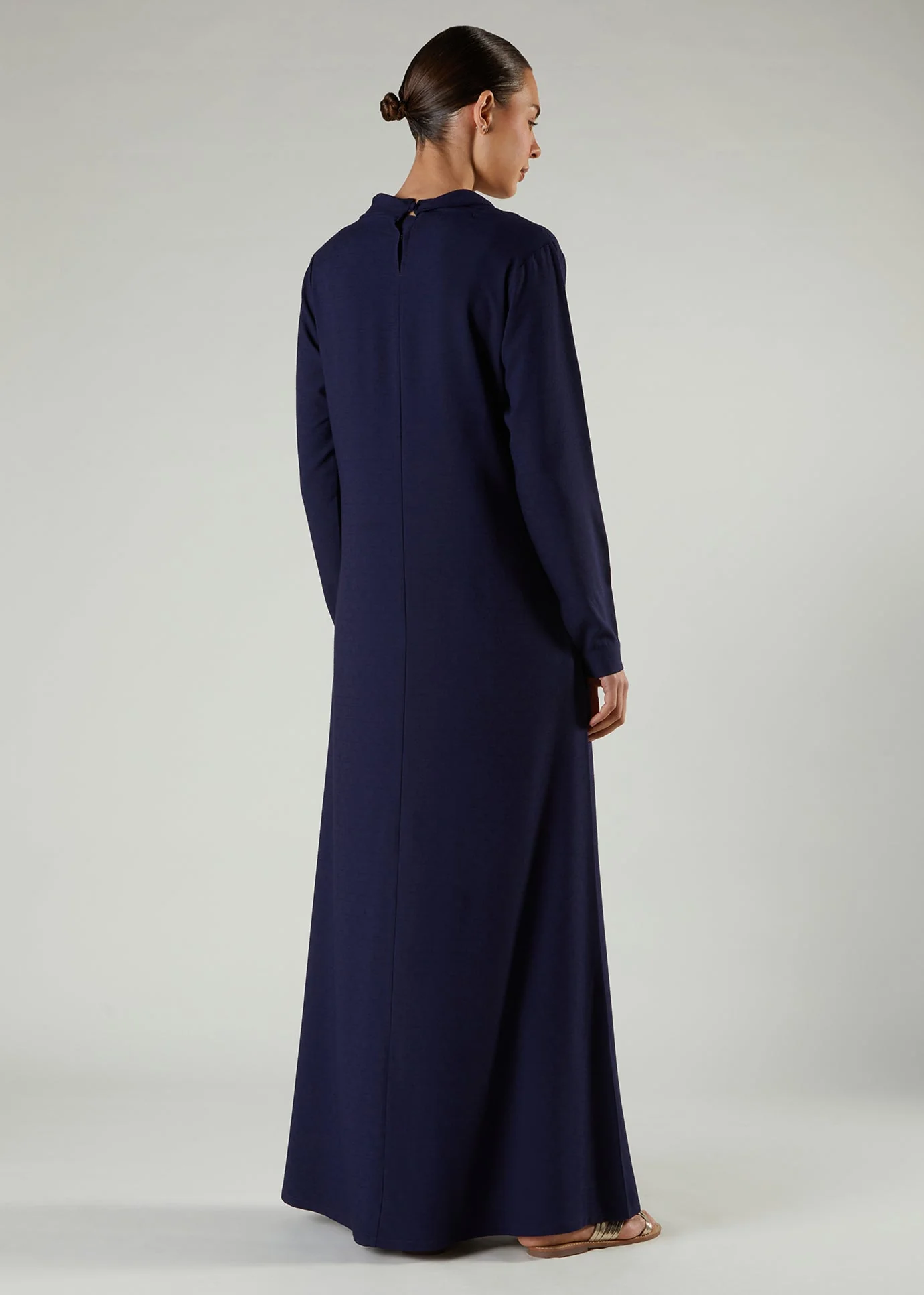 Cowl Neck Abaya Navy - Image 3