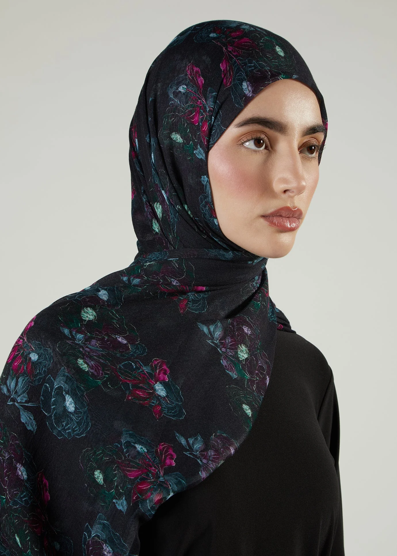 Fuchsia Premium Modal Hijab - Image 3