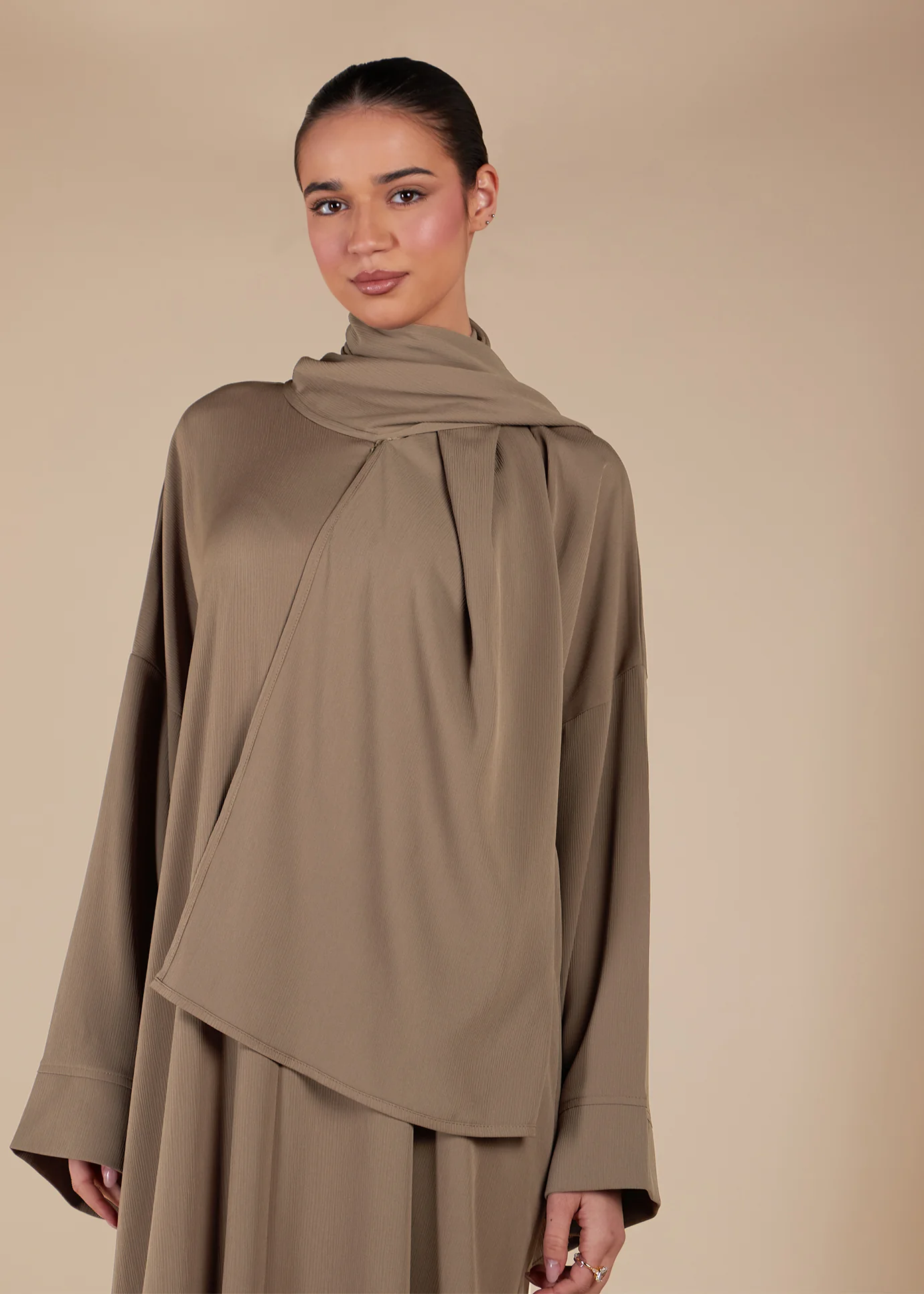 Prayer Abaya Sand - Image 6
