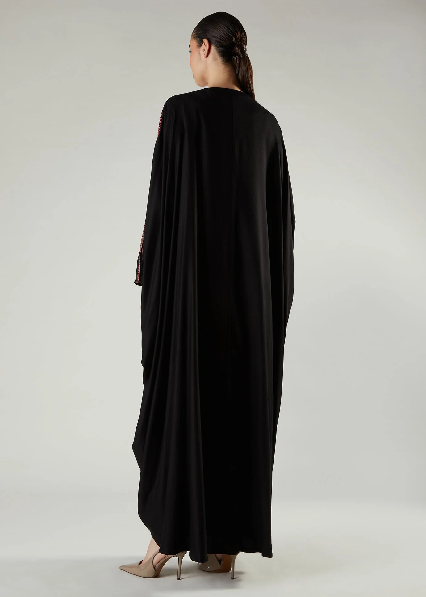 Saffron Open Abaya - Image 4