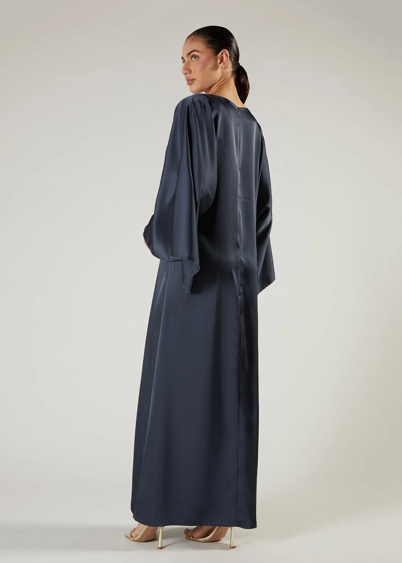 Satin Abaya Blue - Image 4
