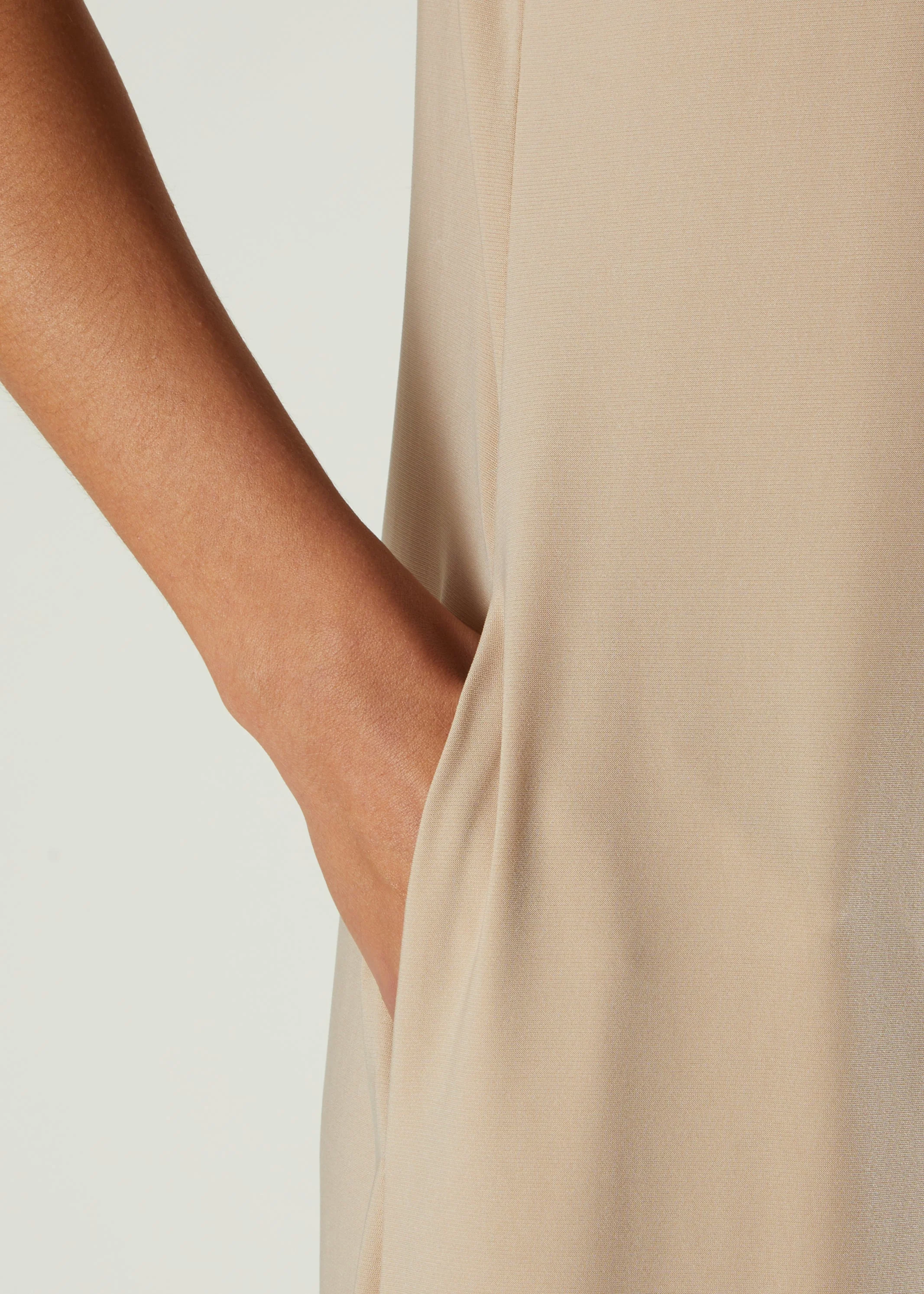 Second Skin Slip Almond - Image 4