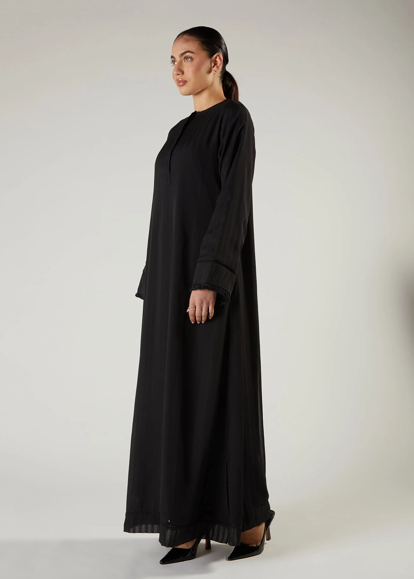 Self Stripes Abaya Black - Image 2