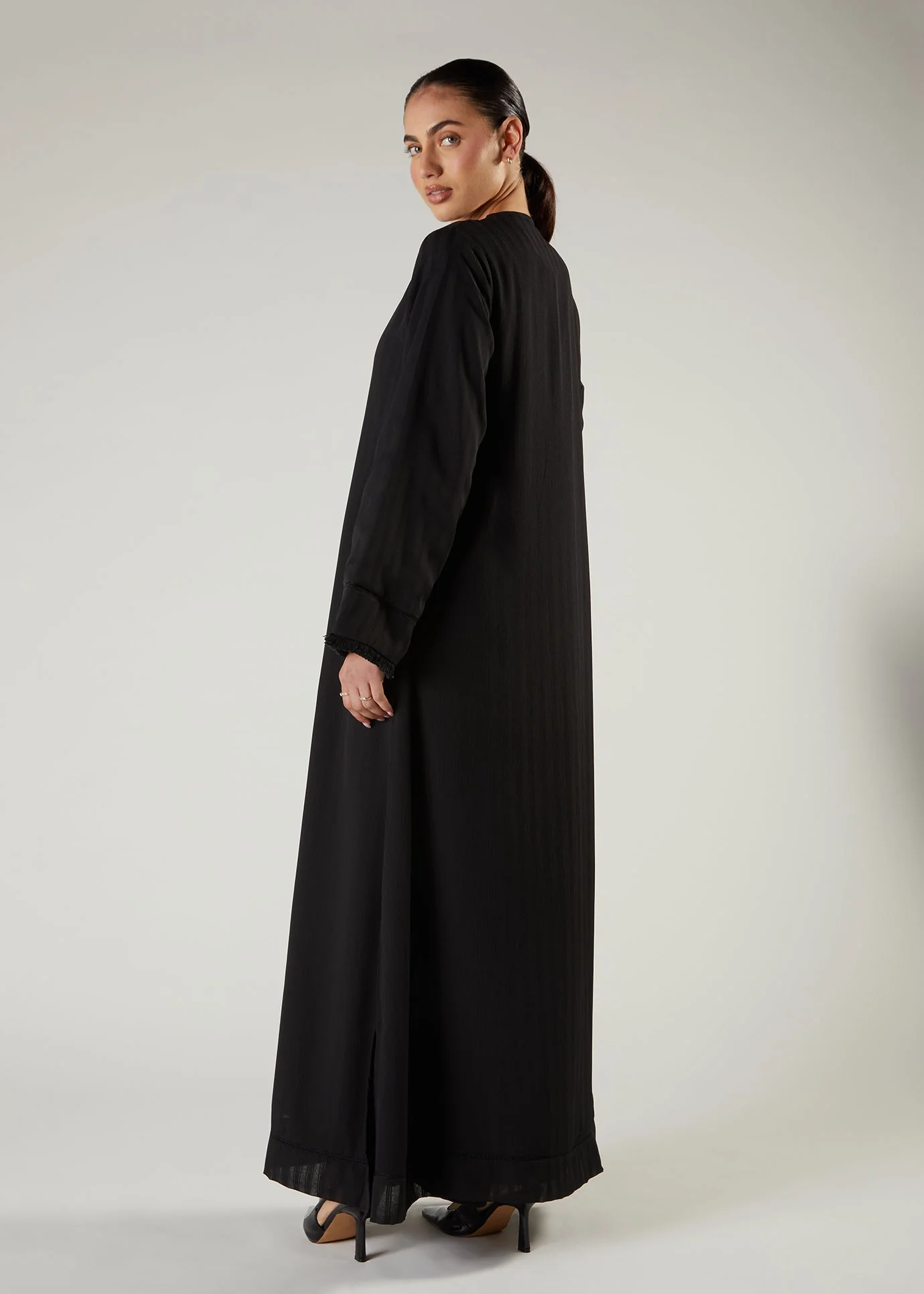 Self Stripes Abaya Black - Image 3