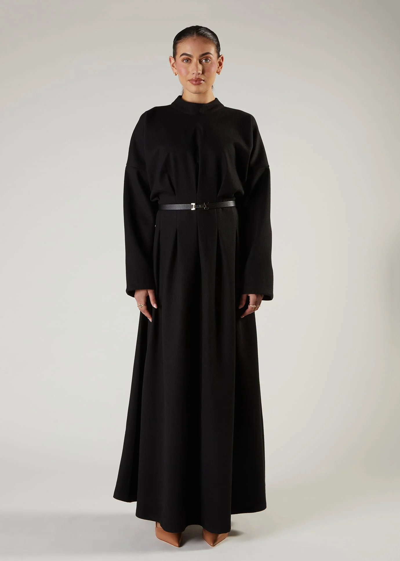Shutter Pleat Abaya Black