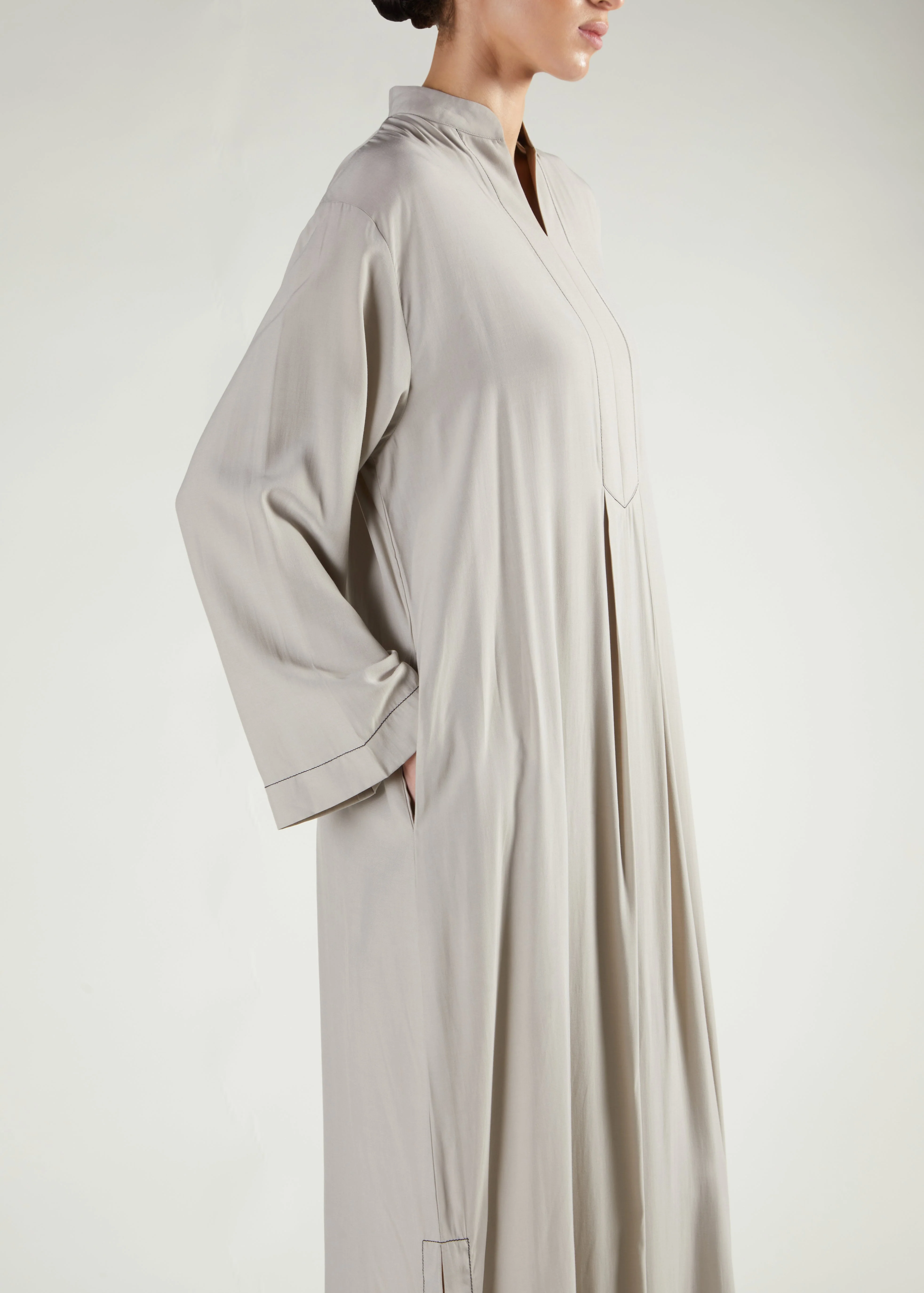 Stone Boski Abaya - Image 3