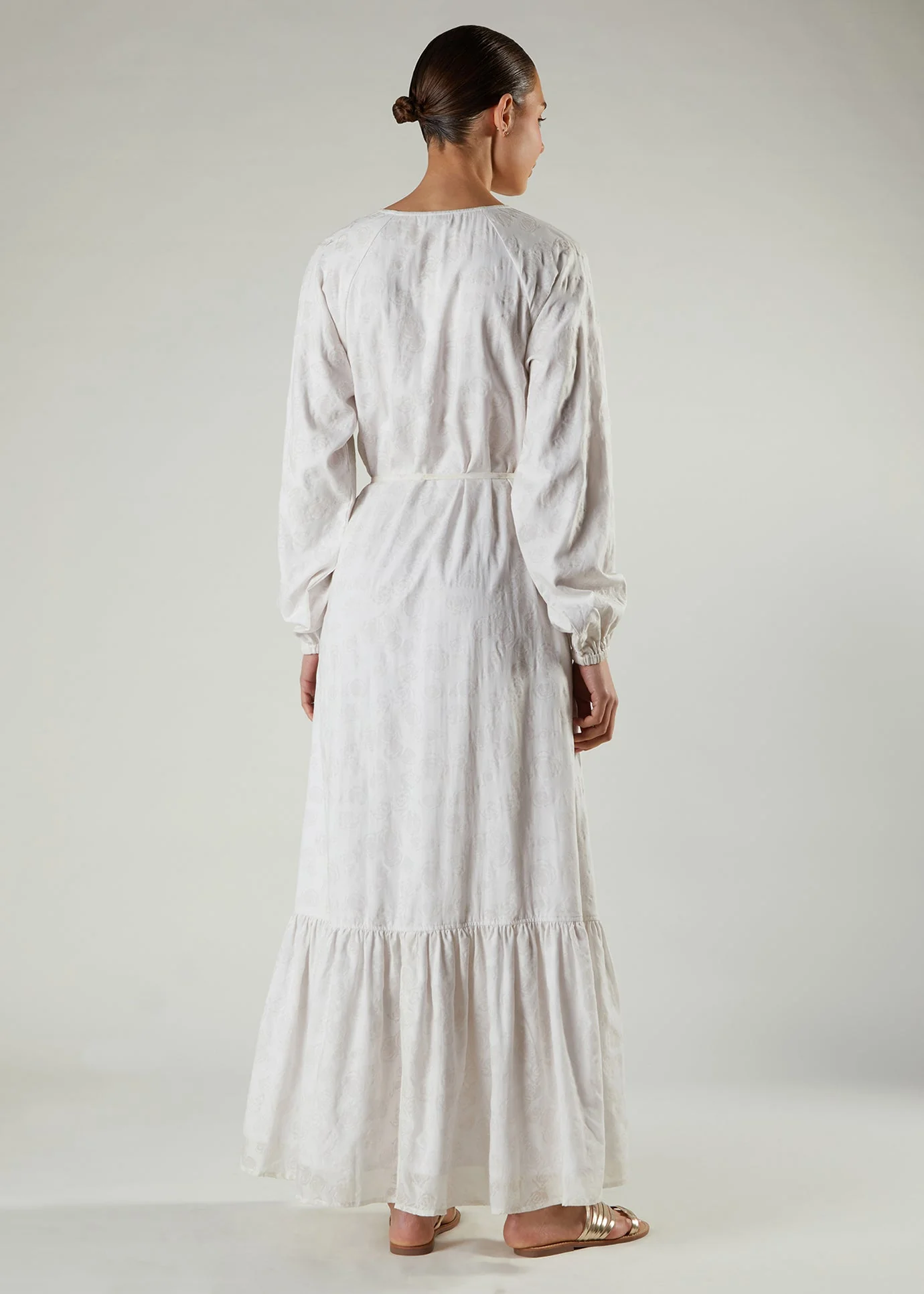 White Shadow Maxi - Image 3